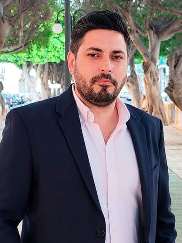 Carlos López