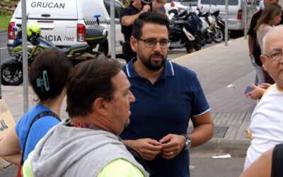 Somos Melilla critica la falta de organización y las colas para la compra de entradas de conciertos en feria