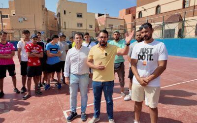 Azmani exige al Gobierno que escuche a los vecinos y rehabilite la pista deportiva de Plaza América