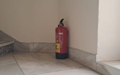 Somos Melilla celebra la revisión de todos los extintores caducados del Ayuntamiento